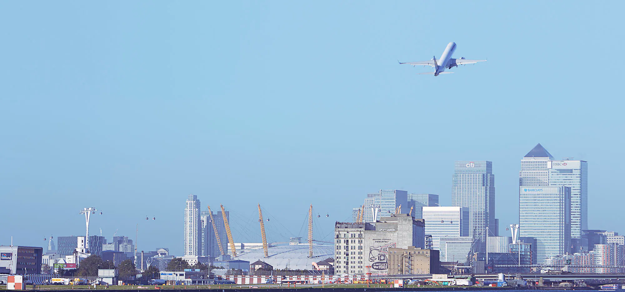 London Landscapes — architecture and landscape photograph in London, UK, frame 1 of 28.